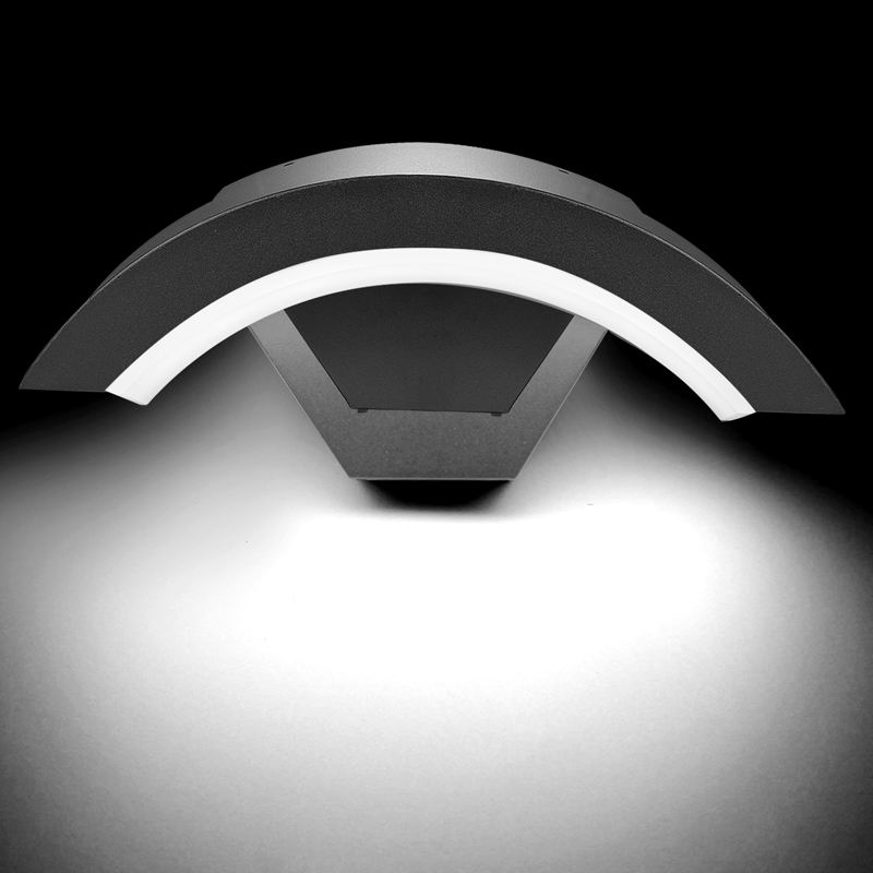 Lampada da parete a LED moderna con sensore 18w Lampada da parete per portico da giardino impermeabile per esterni Lampada da parete per interni moderna Sensore di luce