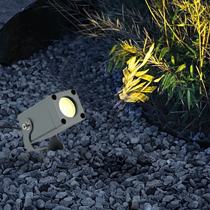 3W Outdoor LED Spot Light Black Shell Super Bright Spike Impermeabile Paesaggio IP65 Led Prato Giardino Albero Riflettore 12V 220V