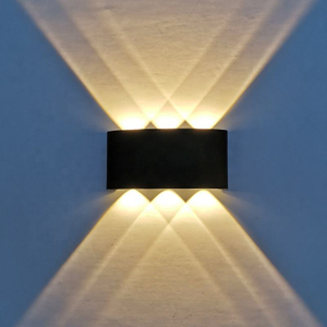 L'illuminazione decorativa del giardino dell'hotel accetta la luce principale luminosa del proiettore impermeabile all'aperto su misura
