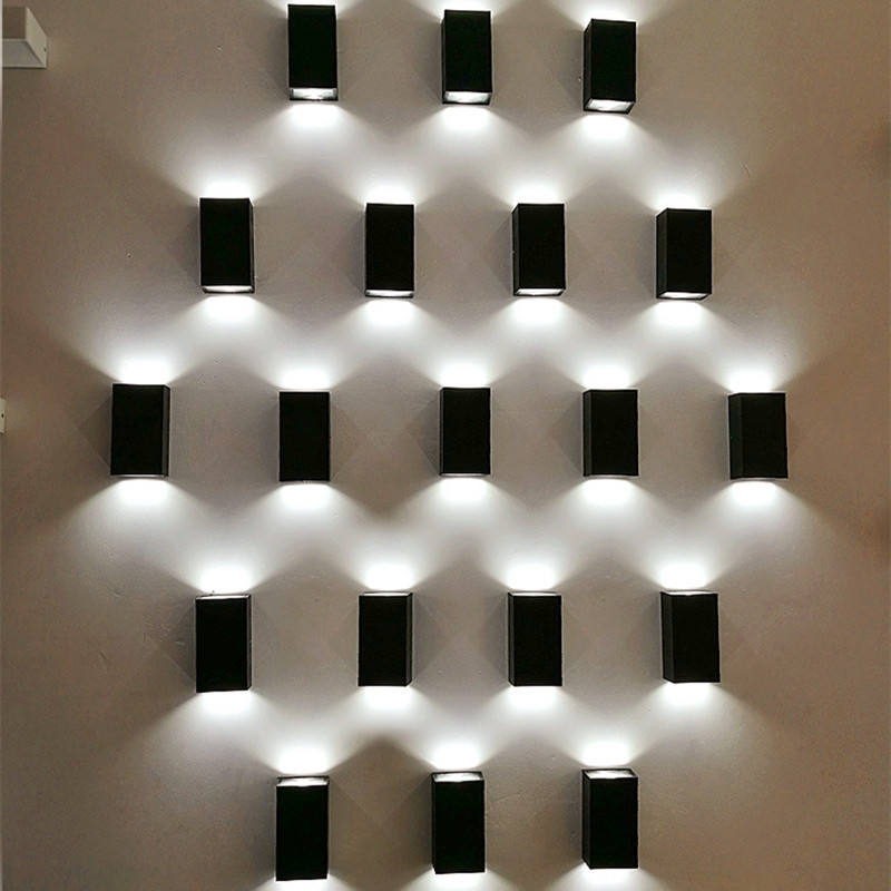 Lampada da parete a LED impermeabile IP65 Lampada da parete a strisce in alluminio 12W 24W 30W 85 ~ 265V Lampione stradale a led per portico per illuminazione esterna
