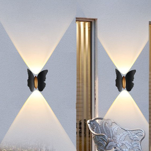 Lampada da parete a LED da 6W Lampada da parete per esterni a forma di farfalla Lampada da parete impermeabile IP65 per la decorazione del giardino Luce della staffa del corridoio