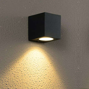 Lampada da parete impermeabile a testa singola quadrata da 5W Lampada da notte unica Lampada da parete impermeabile IP65 per la decorazione del giardino