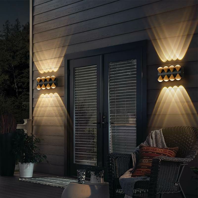 Moderna lampada da parete a LED per interni Camera da letto Lampada da comodino Soggiorno Illuminazione domestica Corridoio Corridoio Decorazione Luce in alluminio AC85-265V