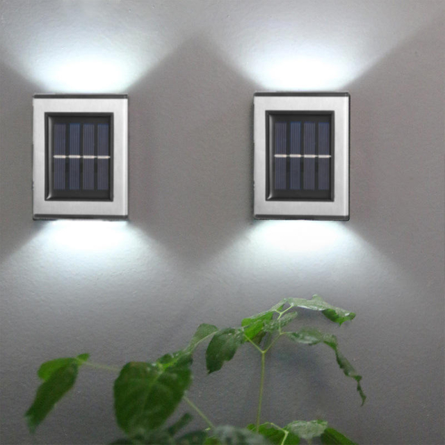 Lampada solare 2LED Lampada da esterno impermeabile IP65 lampada da parete per cortile per la decorazione della villa da giardino