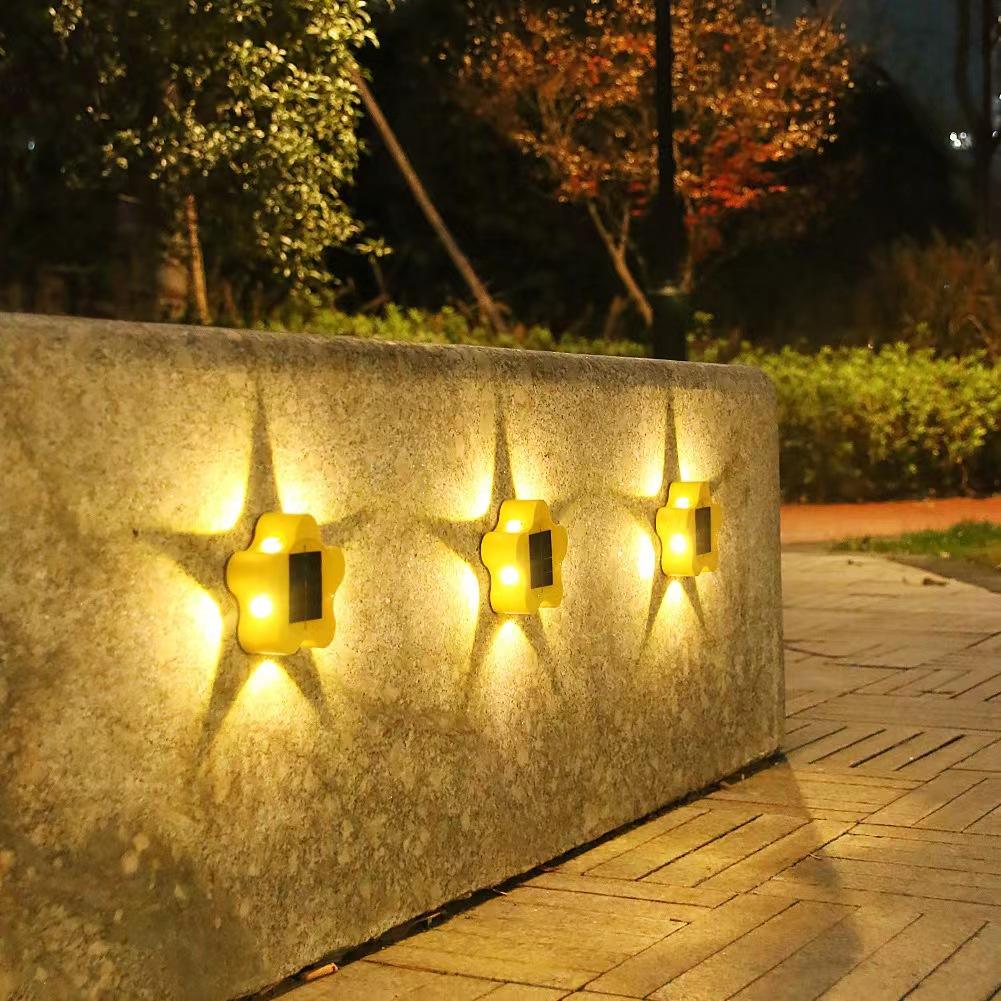 Lampada da parete solare per esterni, impermeabile, giardino, terrazza, balcone, decorazione dell'atmosfera, luce notturna in fiore di prugna