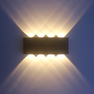 Prezzo di fabbrica economico Lampada da parete su e giù per la luce notturna Lampada da parete Vanity Light per una sicurezza al 100%.