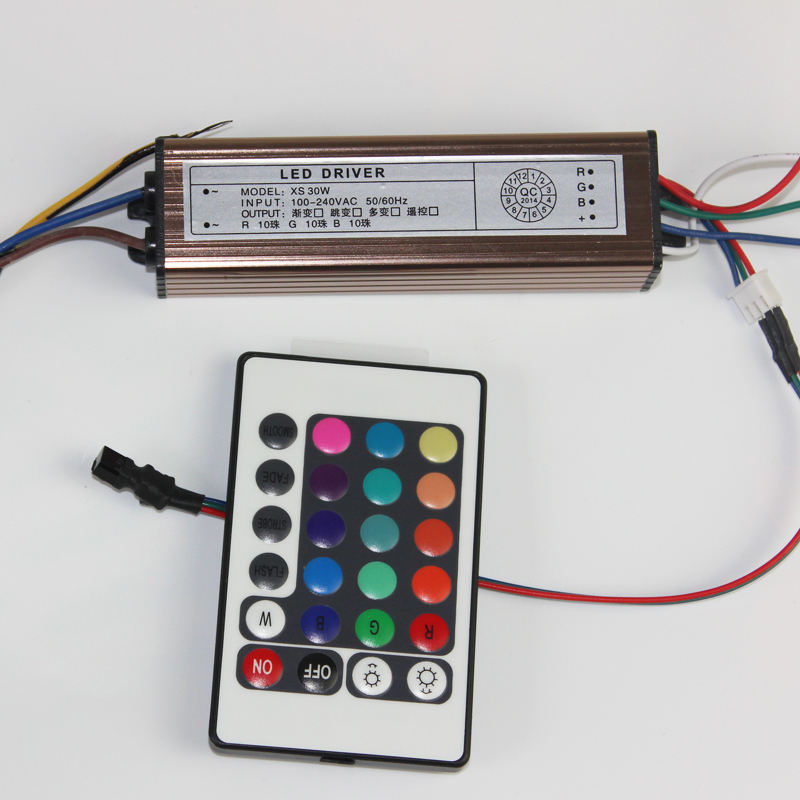 Driver LED 10-100W AC85-265V DC25-38V Alimentatore Trasformatori Led IP66 impermeabili + Telecomando RGB per luce Led fai da te