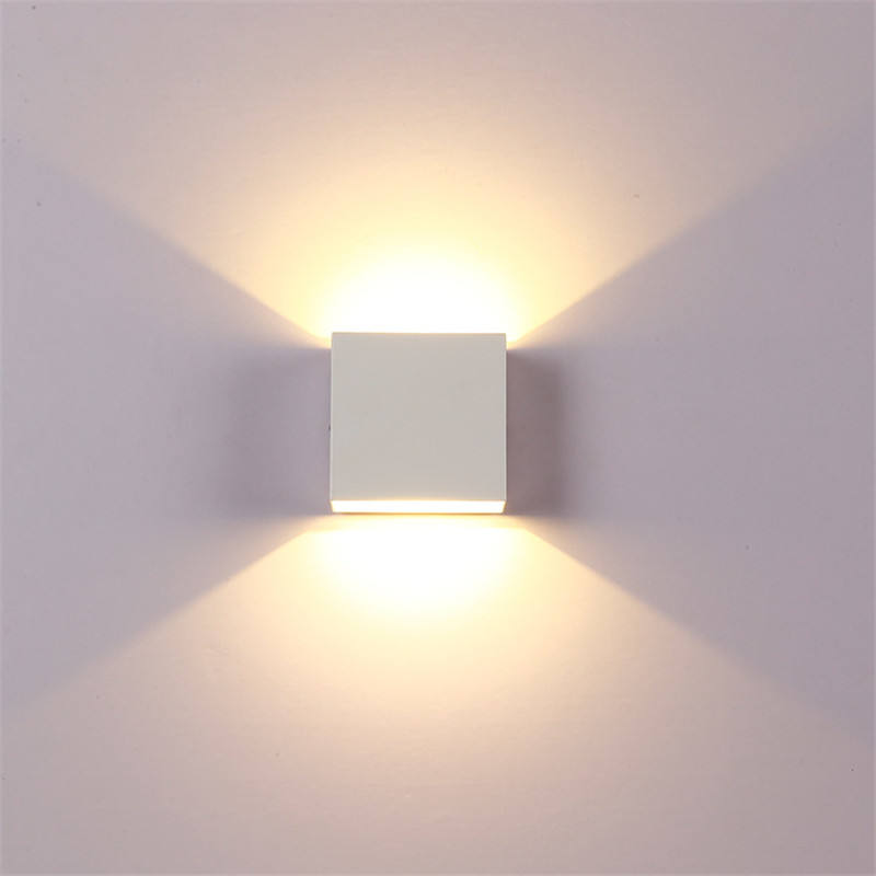 Lampada da parete a LED per interni da 6W su e giù in alluminio Decorare Applique da parete Applique da parete a LED per camera da letto Illuminazione impermeabile