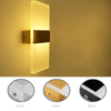 Lampada da parete in acrilico minimalista a LED diretta in fabbrica per l'illuminazione delle camere da letto dell'hotel con prezzi luci a led estetiche