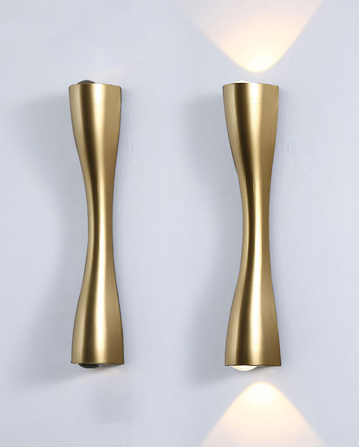 Groothandel Mode Decorate Indoor Zwart Goud Alluminio Acryl Ijzer Woonkamer LED Moderne Wandlamp