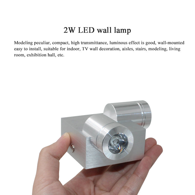 2023 Nuova lampada da parete a sospensione Testata moderna a parete Luce nichel spazzolato Decor Hotel Lampada da parete USB Bend Metallo Luminoso personalizzato
