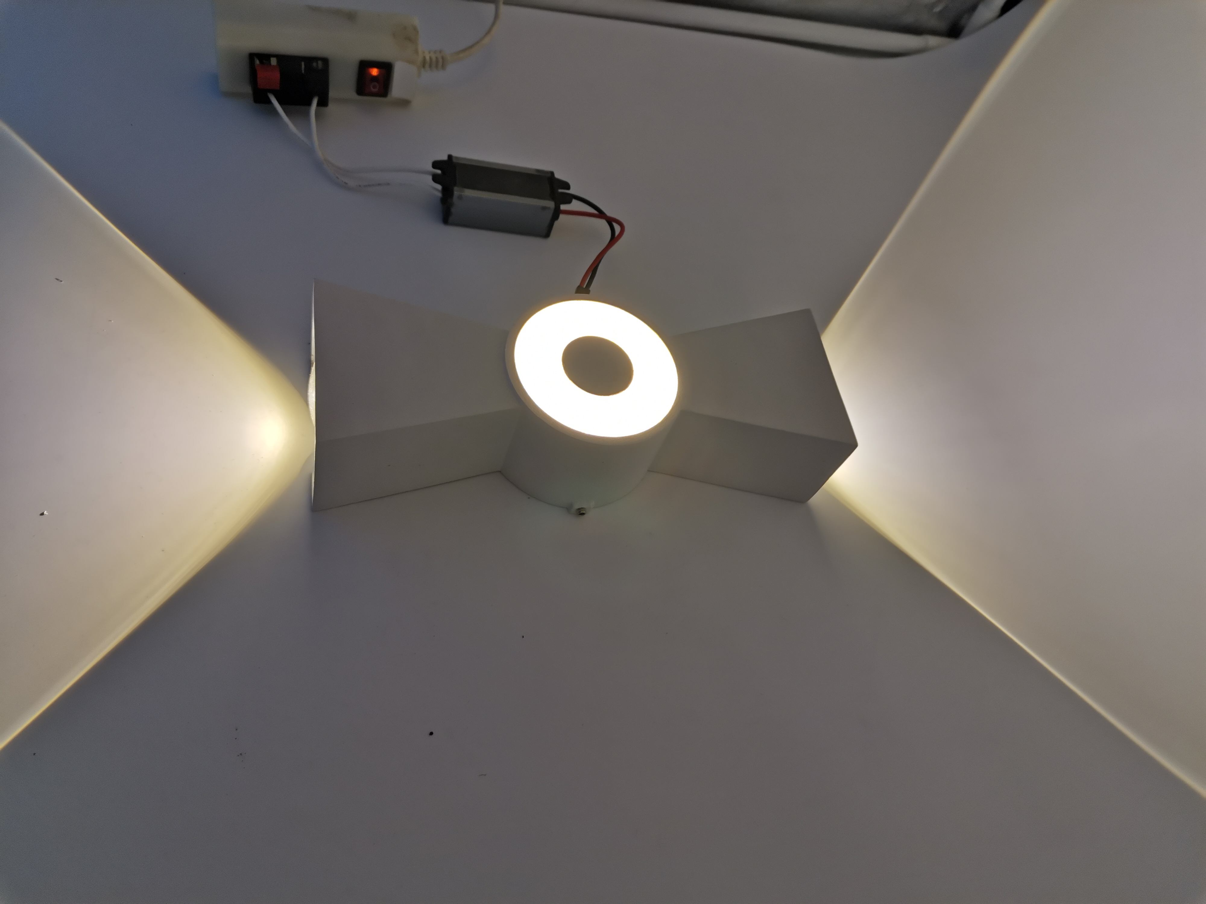 Lampada da parete a forma di nodo cinese impermeabile da esterno 6W COB chip up and down applique in alluminio ip65 applique da parete quadrata portico giardino