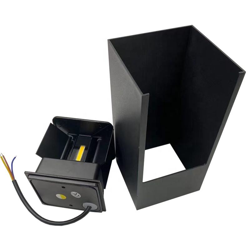 Dimmerabile 12W Lampada da parete impermeabile per esterni COB Chip Up And Down Sconce Alluminio IP65 Applique da parete Portico quadrato Giardino su e giù