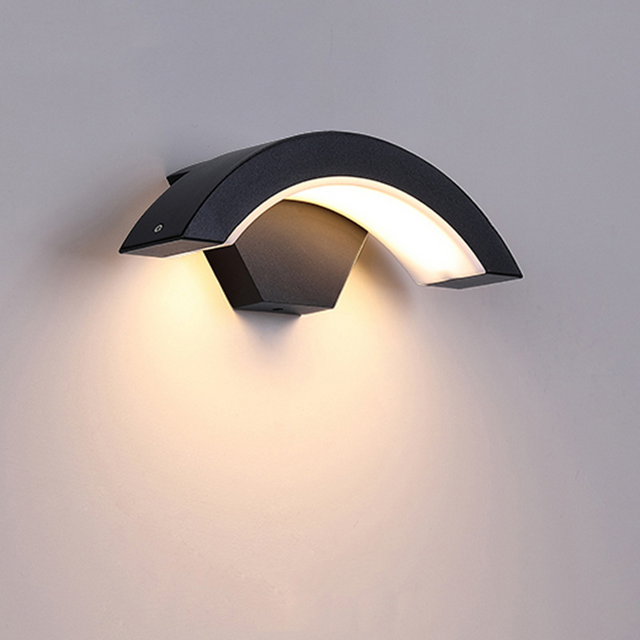 Lampada da parete a LED IP65 Illuminazione da giardino impermeabile per esterni Illuminazione da parete per scale da soggiorno per camera da letto interna in alluminio Vendita calda