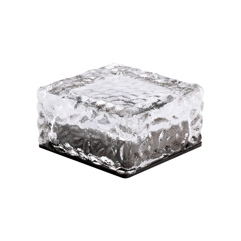 Luci solari colorate luce a forma di ghiaccio luce a led per esterni parete luminosa lampada per piastrelle solari lampada quadrata lampada decorativa a forma di ghiaccio lampada sepolta solare IP65 decorazione per esterni passo impermeabile