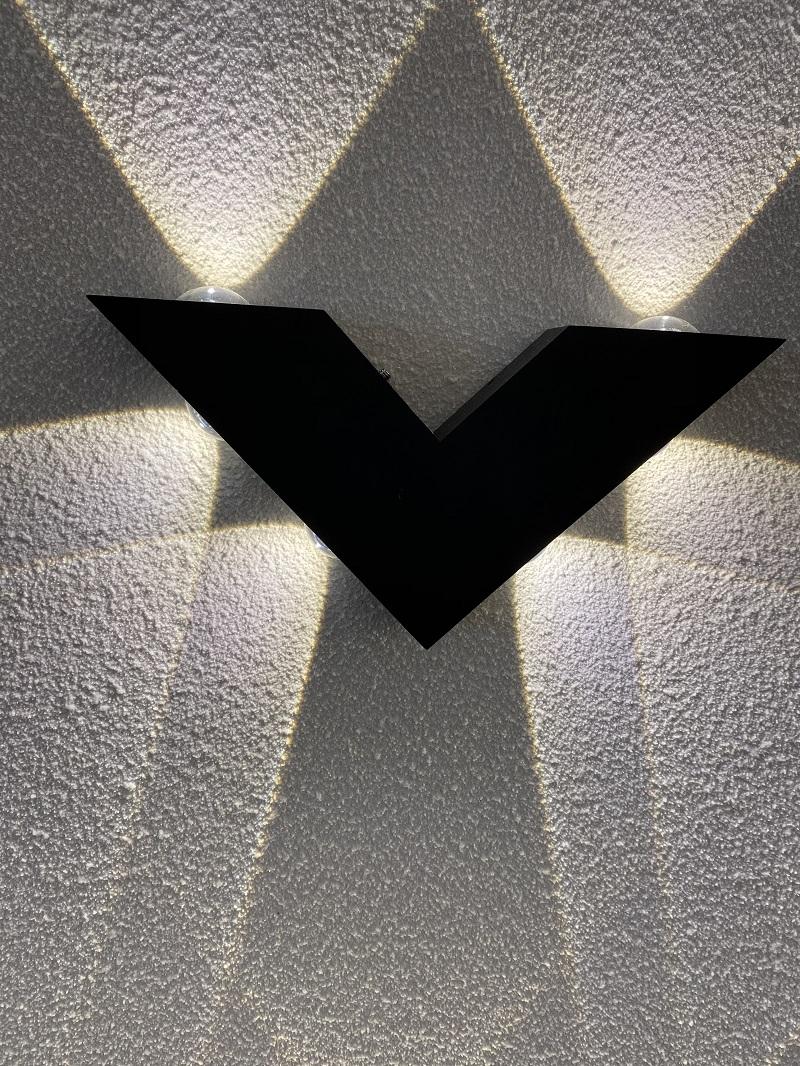 Lampada da parete a forma di V a luce decorativa a led e moderna lampada da parete per interni fabbrica di lampade da parete in alluminio lampada da parete a led