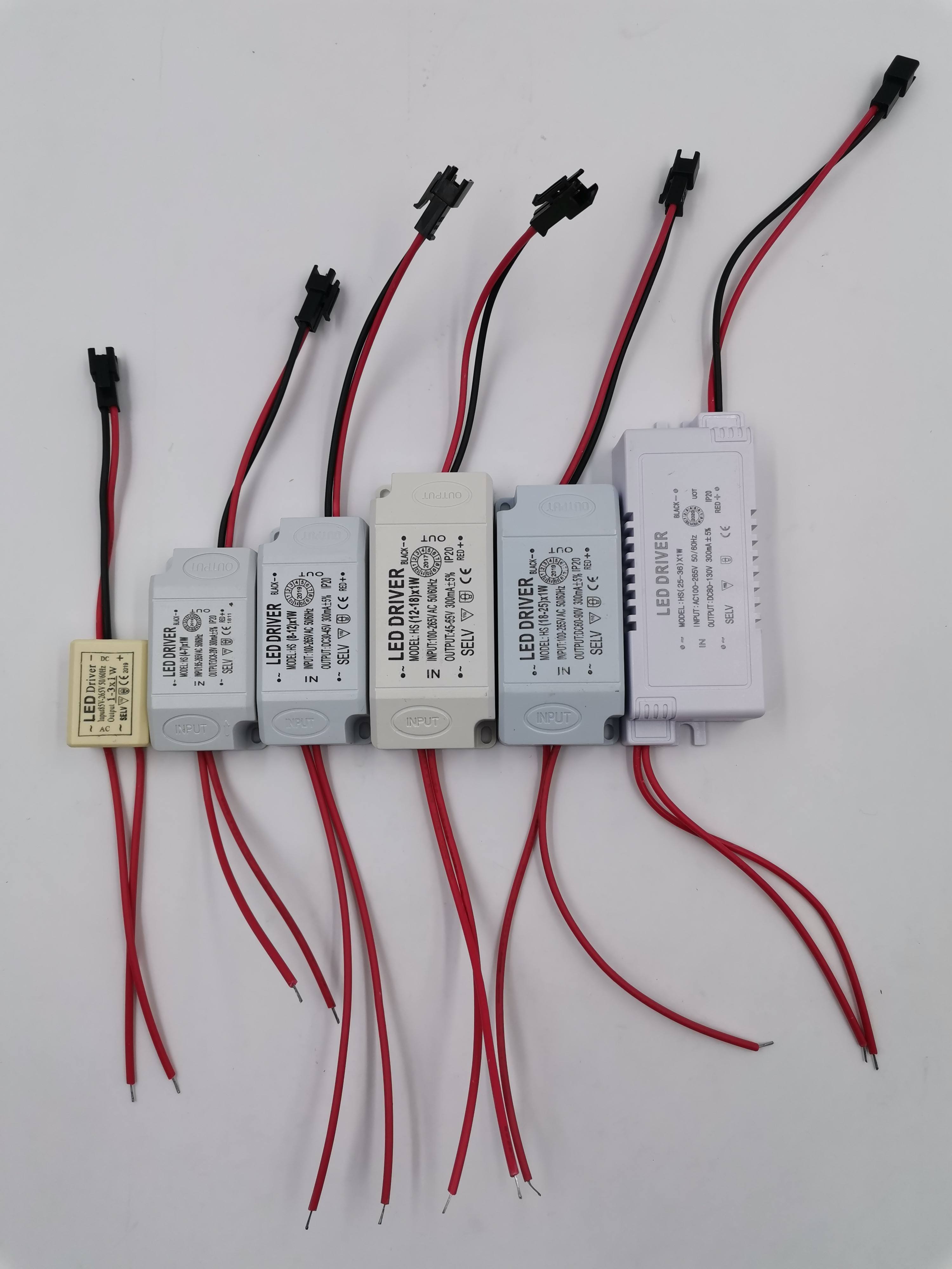 Driver LED dimmerabile Triac 12V 24V DC Uscita 25W 30W 50W 60W 75W 80W 90W 100W 120W 150W 200W 300W 320W 360W 400W Sostituzione driver led di alimentazione impermeabile