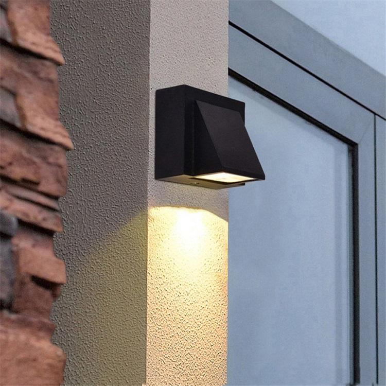 Prezzo di fabbrica Lampada all'ingrosso Lampade da parete per esterni all'aperto con sicurezza al 100%.