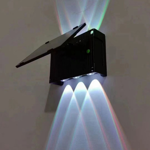 Nuova luce galleggiante a LED solare transfrontaliera per esterni Lampada da esterno impermeabile per esterni