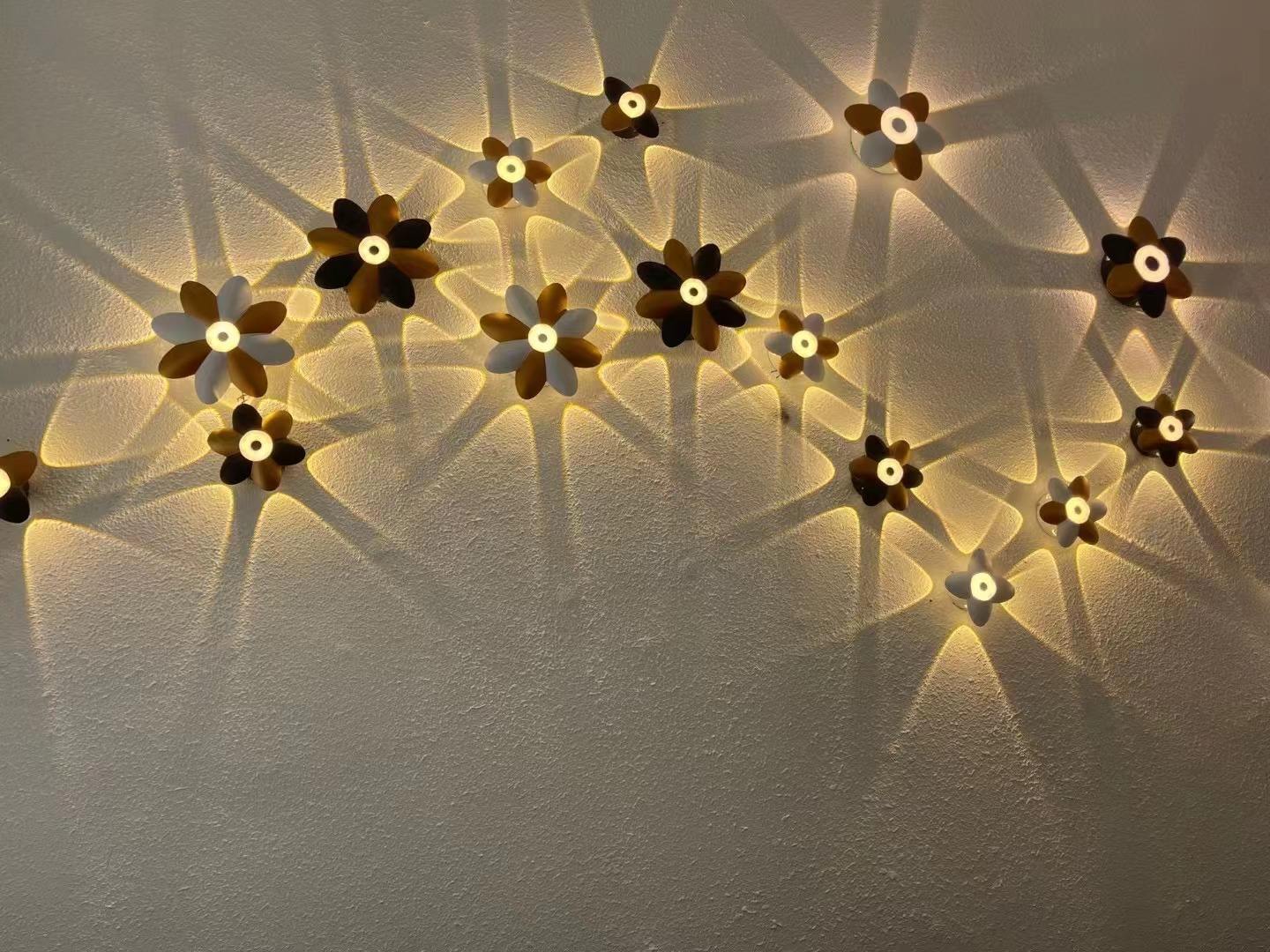 Applique da parete in alluminio moderno nero impermeabile per montaggio a parete 2 luci da parete per esterni decorazione per giardino su e giù