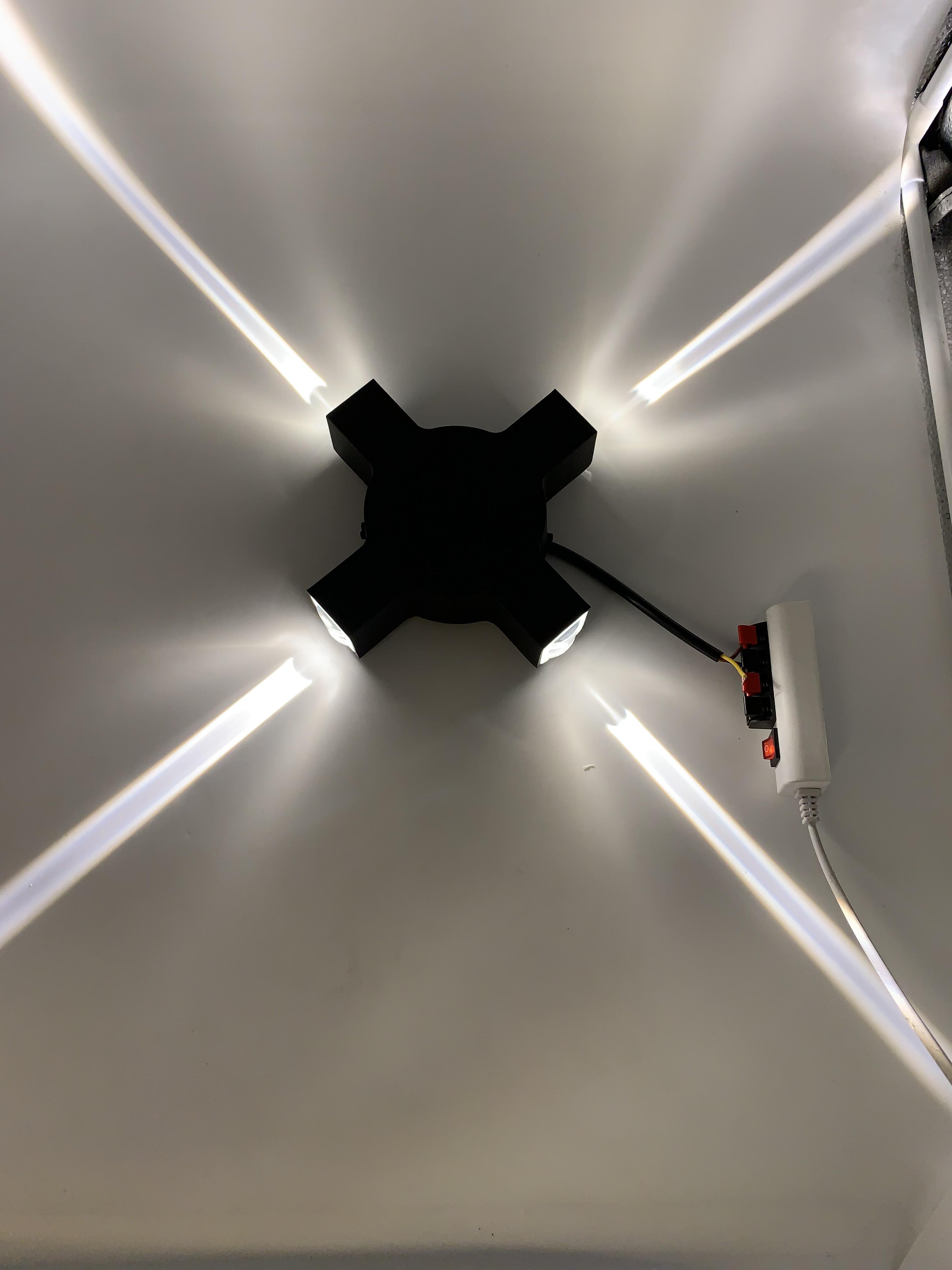 4W 12W LED Lampada da parete per esterni Cross Star 4 Illuminazione laterale IP65 impermeabile per la decorazione del giardino Luce esterna