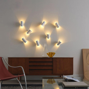 Portalampada G4 Lampada da parete minimalista italiana Camera da letto Lampada da parete da comodino Soggiorno Lampada da parete Art Hotel rotante creativa Nordic