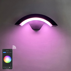 Lampada da parete intelligente Tuya Lampada da parete intelligente a LED Lampada da parete decorativa alla moda colorata impermeabile IP65