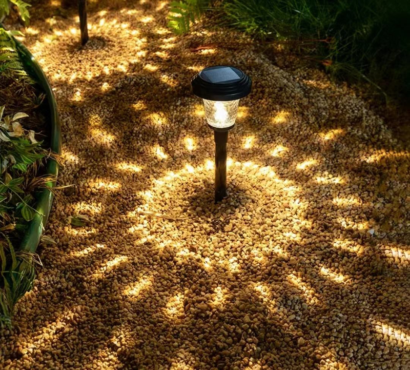 Batteria 600MA/1000MA Lampada da giardino solare Lampada decorativa solare Lampada solare da giardino Lampada solare in vetro Lampada da giardino paesaggistica Lampada da percorso inserita Polisilicio monocristallino