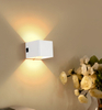 Ricarica USB Wireless Applique da parete LED RGB Dimmerabile Telecomando Lampada da parete per interni per camera da letto Comodino Home Decor Atmosphere