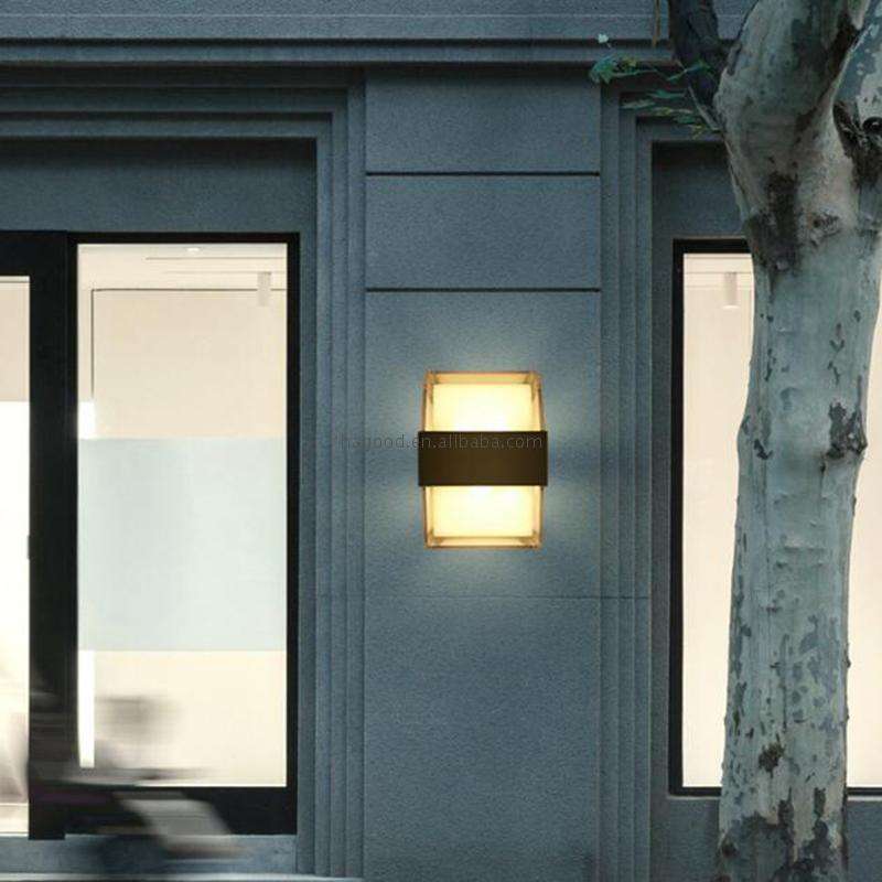 Applique da parete su e giù da 10 W fabbricata in fabbrica per cortile, giardino, interni, decorazioni per l'illuminazione, lampada a bacchetta a LED impermeabile per esterni