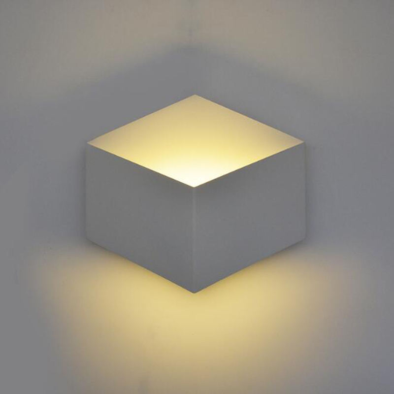 2023 New COB Led Wandlamp 6W 12W impermeabile illuminazione da giardino su e giù per esterni con prezzo di fabbrica