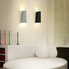 Caratteristiche di illuminazione su e giù Lampada da parete a LED Applique a doppia testa Geometria per camera da letto Illuminazione domestica Apparecchio per scale LED Wandlamp