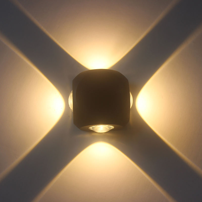 Applique da parete per esterni ad alta luminosità nera 4W per giardino dell'hotel impermeabile IP65