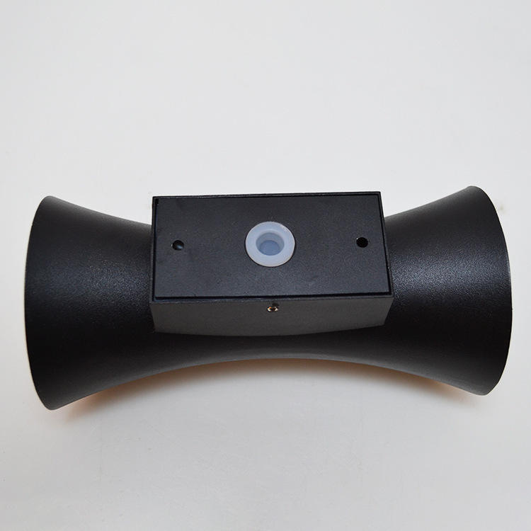 6W 10W Lampada da parete impermeabile decorativa in vita di piccole dimensioni a led moderna luce notturna per esterni.