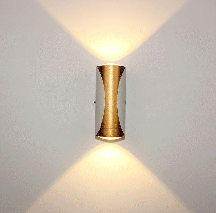 Lampada da parete a LED IP65 Lampada da parete da giardino moderna in alluminio per montaggio su superficie per esterni Applique da giardino a 360 gradi