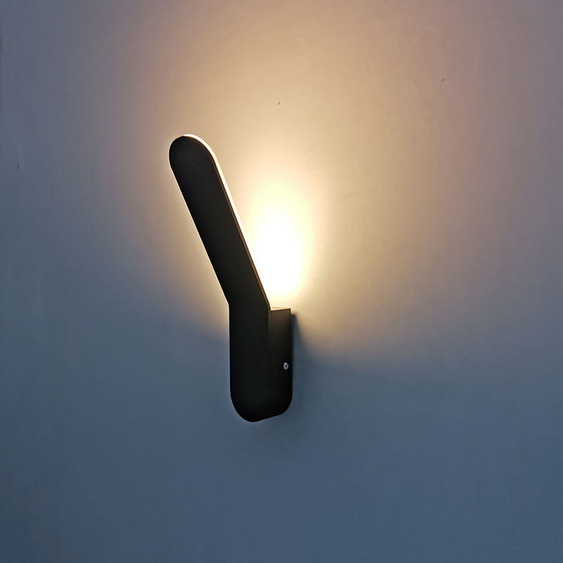 Decorazione colorata fabbricata in fabbrica Hagood 4W AC85-265V Elegante lampada da parete a forma di spazzolino da denti all'interno
