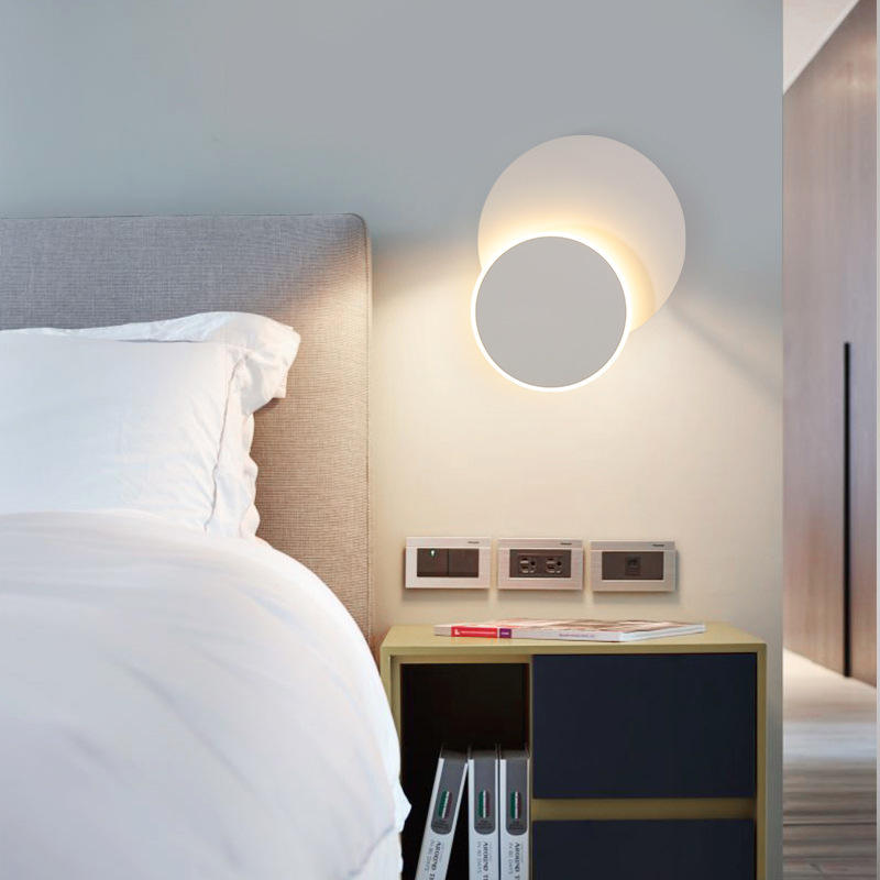 Lampada da parete a LED Lampada girevole a 360 gradi nel punto a parete per scale Camera da letto Lampada da parete per soggiorno luce di fantasia per la casa