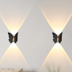 Lampada da parete a LED Lampada da parete per esterni a forma di farfalla Lampada da parete impermeabile IP65 per la decorazione del giardino Luce della staffa del corridoio