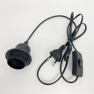 E27 303 Interruttore Cavo a mezzo dente Cavo Cavo di commutazione della luce Spina Pulsante di accensione Interruttore Cavo di linea da 1,8 m Lampada a LED Modello spina UE USA