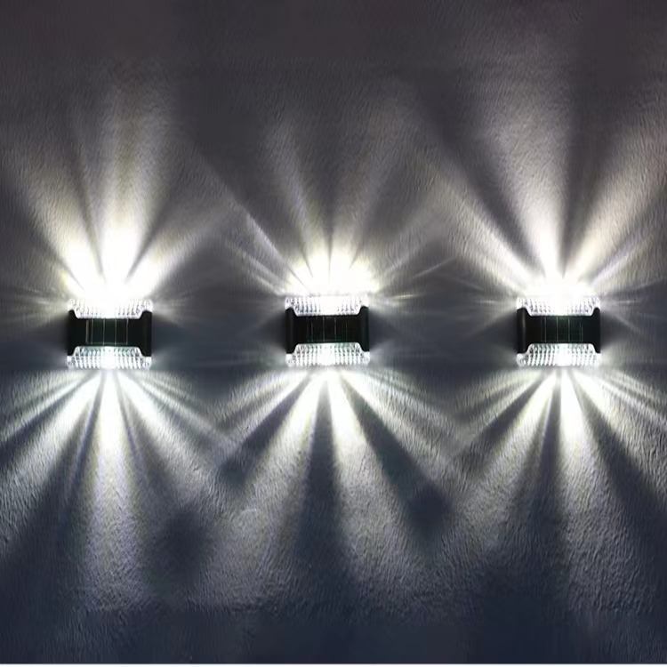 Lampada da terra per gradini da giardino a LED in alluminio impermeabile per esterni Lampada da terra per banchina da giardino con perno stradale a energia solare