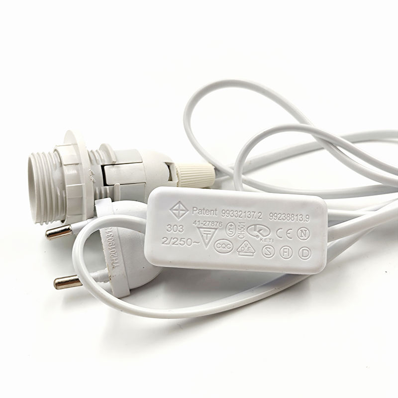 Cavo di alimentazione da 1,8 m Cavo E14 Basi per lampade Spina europea 303 Cavo interruttore per lampadina a sospensione LED E14 Lampada a sospensione Supporto per presa di sale