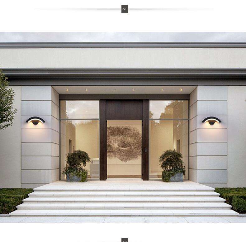 Lampada da parete intelligente Tuya Lampada da parete intelligente a LED Lampada da parete decorativa alla moda colorata impermeabile IP65