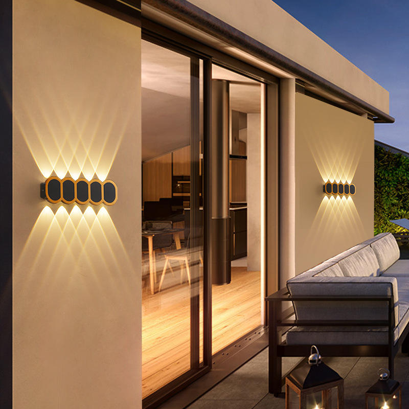 6W 12W LED Applique da esterno Impermeabile IP65 Portico Lampada da parete da giardino Camera da letto interna Decorazione da comodino Lampade di illuminazione Alluminio