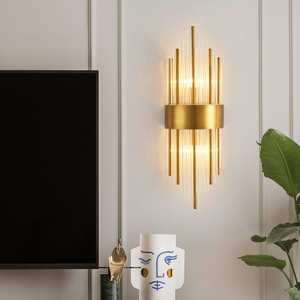 La moderna illuminazione per interni domestici applique da parete lineare a LED è applicabile alle luci di lusso della lampada da parete della camera da letto e del soggiorno per la casa