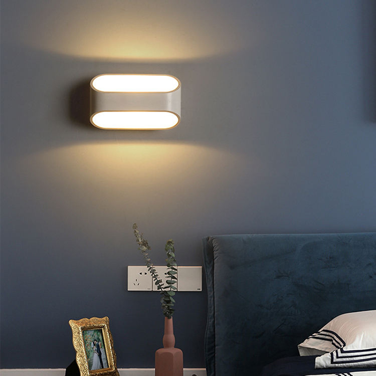 Nuova lampada da parete RGB in alluminio bianco 5W su e giù per interni Wandlamp colore fai da te con controller lampada da parete per interni lampada da parete RGB