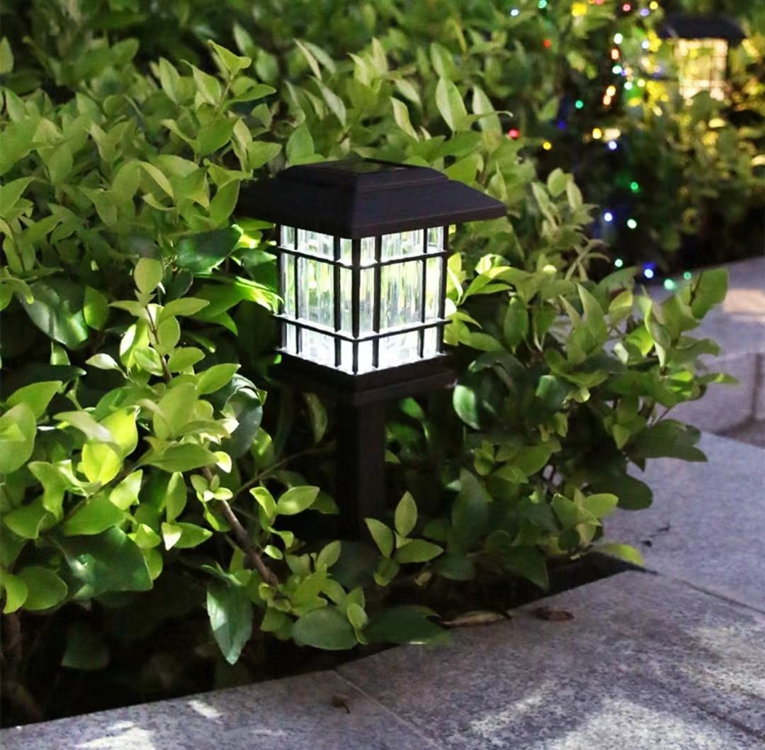 5LED lampada da cortile solare lampada da giardino lampada da giardino lampada solare da giardino traliccio per esterni decorazione della luce della stanza antica in stile americano 