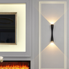 Lampada da parete di personalità nordica Semplice lampada da parete a led per soggiorno Lampada da parete per corridoio dell'hotel Illuminazione verso il basso