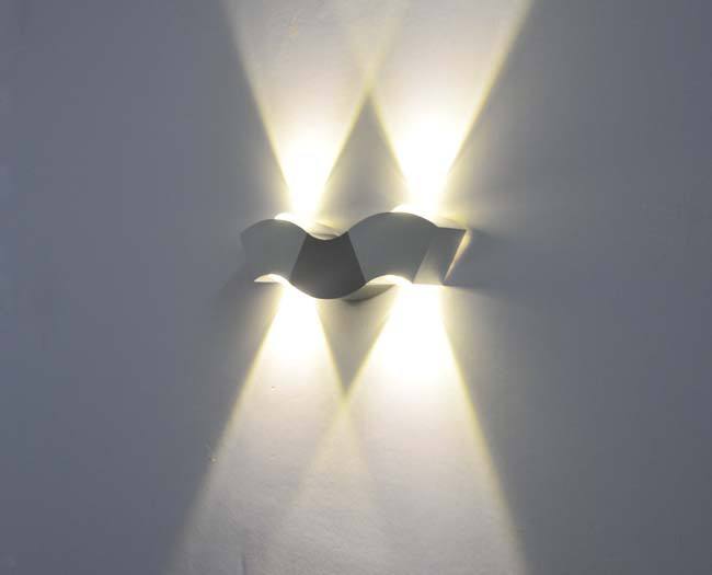 Il prezzo all'ingrosso della fabbrica wall up down illumina gli infissi interni dell'hotel