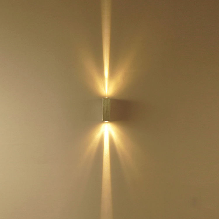 Nuova lampada da parete a LED Illuminazione da parete per corridoio impermeabile per esterni 6W Illuminazione per esterni in alluminio