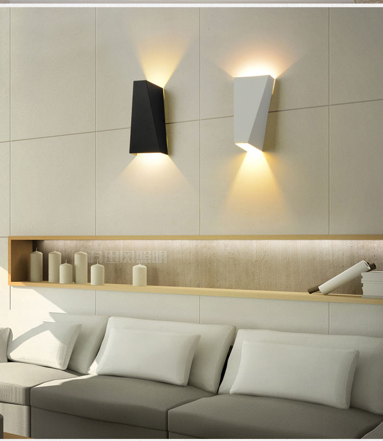 Nuova applique da parete originale Led Rgb Fall con BOM/One-stop Lampade di servizio per la casa migliore lampada per l'home office